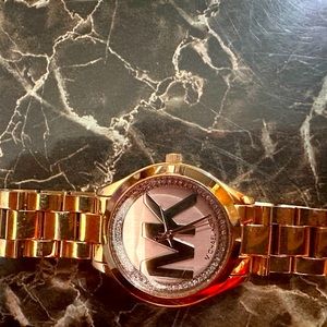 New two use , for women 🌼